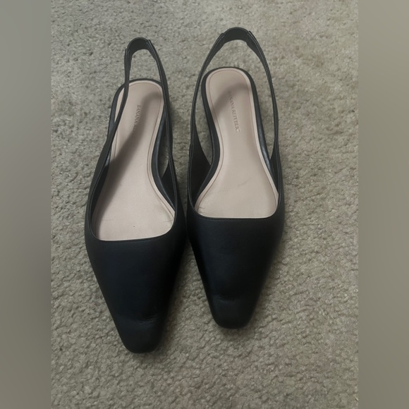 Banana Republic flat shoes - Picture 5 of 5